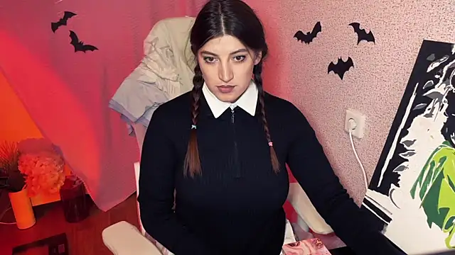 Snapshot of Katrin__kiss chatting on 10/27/25, 05:06 Katrin  kiss online show from 10/27/25, 05:06