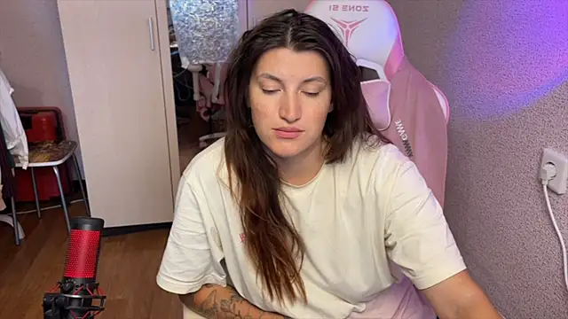 Katrin  kiss online show from 07/14/26, 02:34