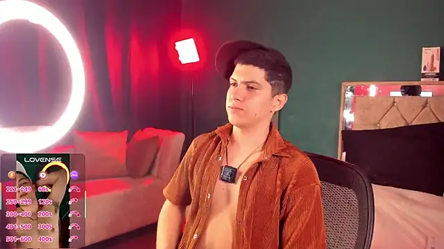 Brat  online show from 09/18/25, 08:22