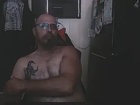 Snapshot of KrazyLegz chatting on 09/13/25, 04:40 KrazyLegz online show from 09/13/25, 04:40