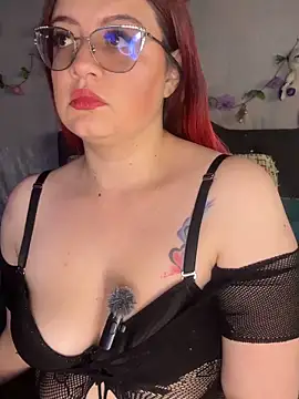 NinaGauther online show from 06/18/26, 02:10
