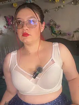 NinaGauther online show from 06/25/26, 04:11
