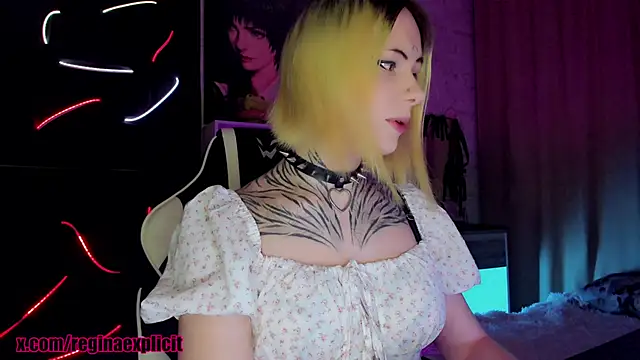 snake  bites online show from 09/26/25, 09:30