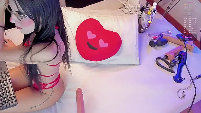 AntonellaRussel online show from 09/27/25, 06:35