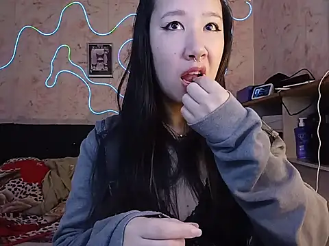 Japabaixinha online show from 07/06/26, 10:45