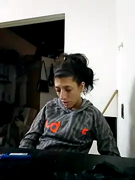 gala2 online show from 10/26/25, 09:26