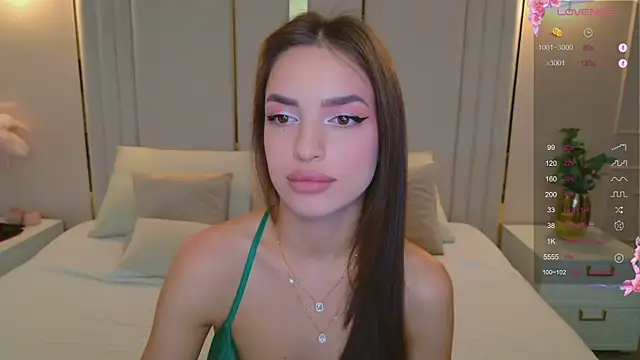 BellaHalles online show from 11/13/25, 08:13