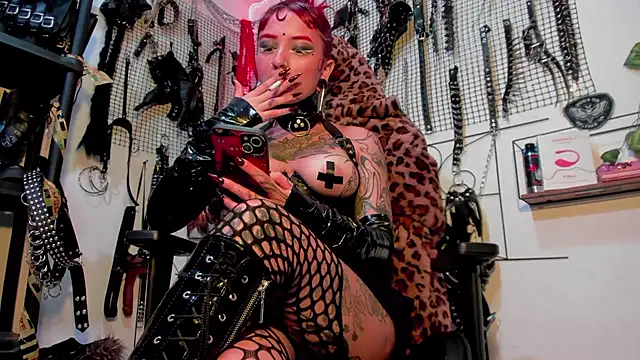 Agatha BDSM online show from 12/30/24, 10:23