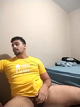 Snapshot of Xcumshot33 chatting on 10/24/25, 11:01 Xcumshot33 online show from 10/24/25, 11:01