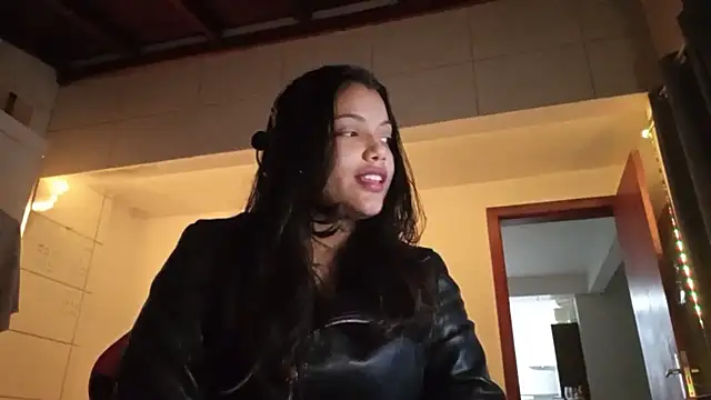 Snapshot of bombomepimenta chatting on 10/30/25, 07:54 bombomepimenta online show from 10/30/25, 07:54