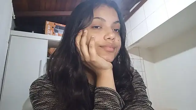 Snapshot of bombomepimenta chatting on 11/15/25, 09:54 bombomepimenta online show from 11/15/25, 09:54