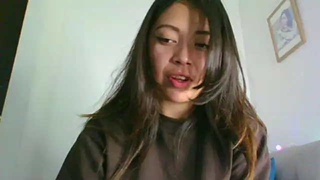 Snapshot of katherodriguezx chatting on 02/07/26, 10:02 katherodriguezx online show from 02/07/26, 10:02