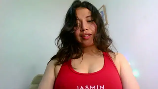 Snapshot of katherodriguezx chatting on 03/21/26, 03:26 katherodriguezx online show from 03/21/26, 03:26