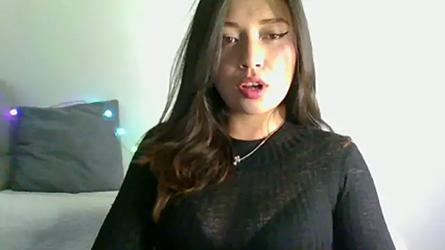 Snapshot of katherodriguezx chatting on 05/08/26, 08:36 katherodriguezx online show from 05/08/26, 08:36