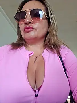 Afroditecash online show from 05/11/26, 10:10