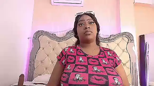 TrixieMar online show from 01/05/25, 07:49