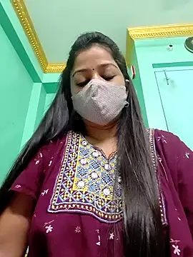 Snapshot of Monalisa_Singh chatting on 09/30/25, 07:08 Monalisa Singh online show from 09/30/25, 07:08