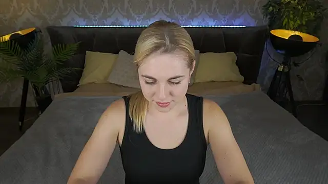 ArishkaLulu online show from 12/05/24, 11:49