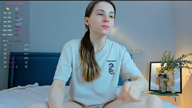 DonnaBurkee online show from 02/09/25, 04:07