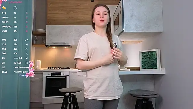 DonnaBurkee online show from 12/03/25, 04:09