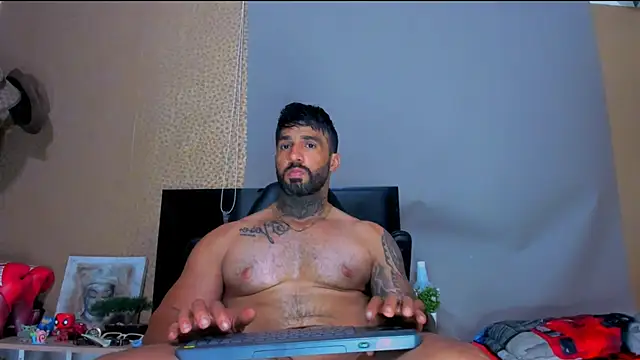 naugthy dominant online show from 01/25/25, 05:51