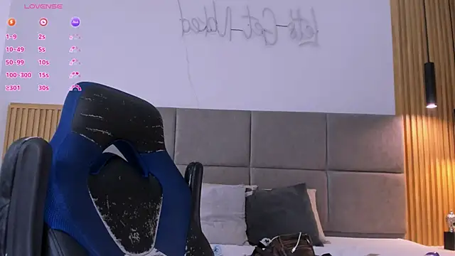 naugthy dominant online show from 02/06/25, 04:21