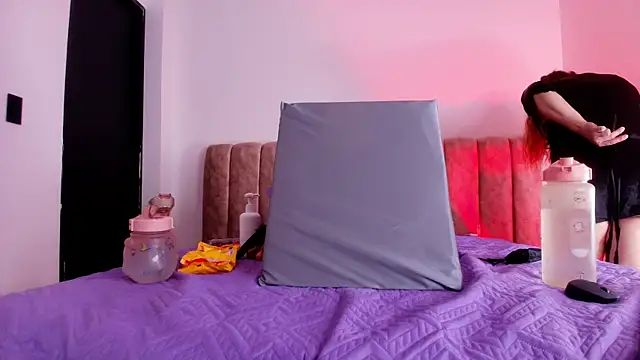 Snapshot of diane_di chatting on 11/11/25, 07:25 diane di online show from 11/11/25, 07:25