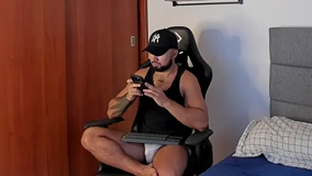 ethaanjones online show from 11/24/25, 08:19