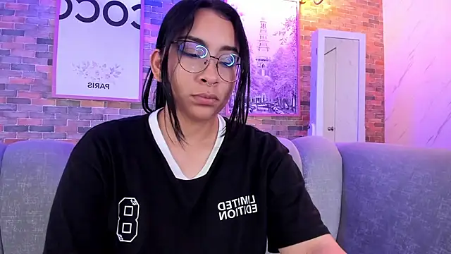 miah b online show from 02/20/25, 09:44