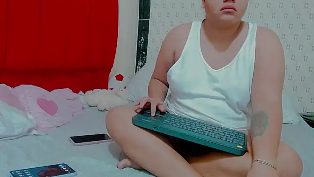 brunnette hot online show from 01/28/25, 10:45
