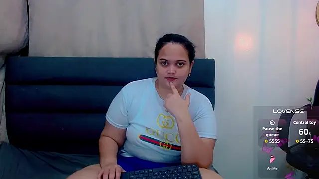 brunnette hot online show from 02/06/26, 10:29