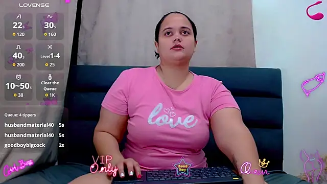 brunnette hot online show from 02/13/26, 10:33