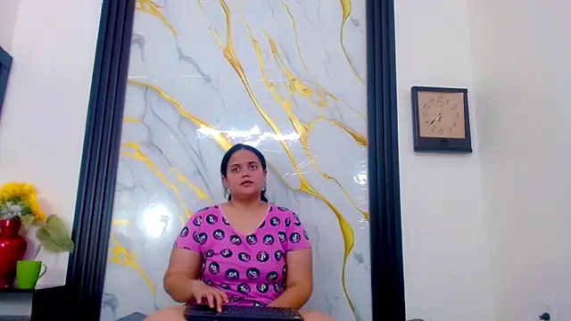 brunnette hot online show from 05/09/26, 11:26