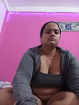 brunnette hot online show from 06/02/26, 10:50