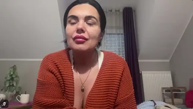 DESIREjenny online show from 12/16/25, 09:03