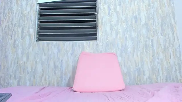 c nasha  online show from 12/04/24, 01:47