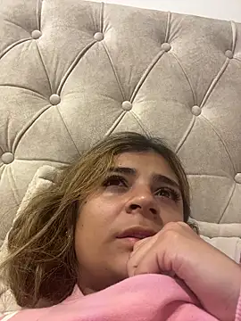 pamell col online show from 11/01/25, 02:35