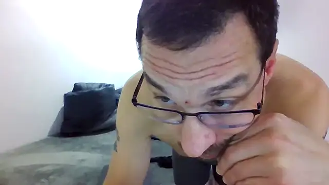 Iliketocooksquirt25 online show from 01/17/25, 05:32