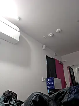 Iliketocooksquirt25 online show from 01/19/25, 12:49
