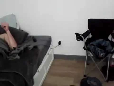 Iliketocooksquirt25 online show from 02/05/25, 04:47