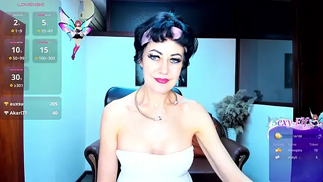 Silvia Wallec online show from 01/13/25, 09:41