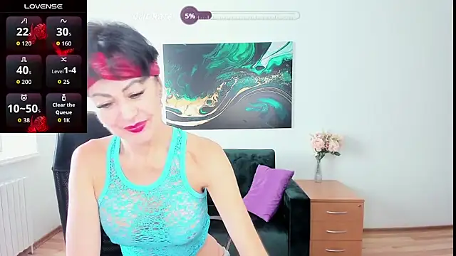 Snapshot of Silvia_Wallec chatting on 11/06/25, 06:36 Silvia Wallec online show from 11/06/25, 06:36