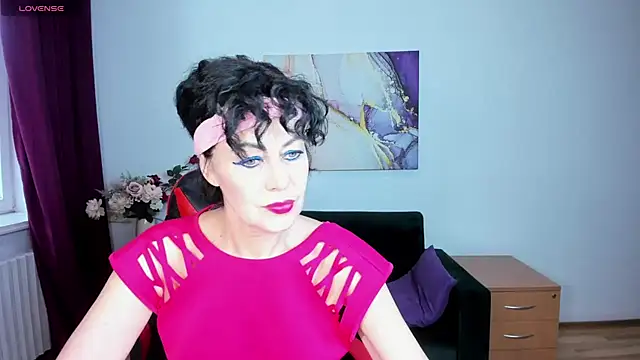 Snapshot of Silvia_Wallec chatting on 04/24/26, 05:32 Silvia Wallec online show from 04/24/26, 05:32