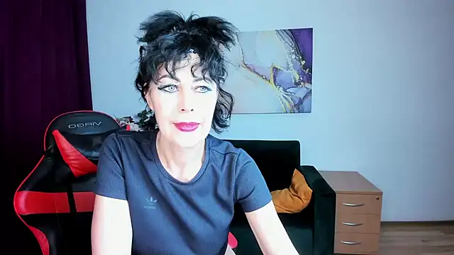 Snapshot of Silvia_Wallec chatting on 06/07/26, 05:16 Silvia Wallec online show from 06/07/26, 05:16