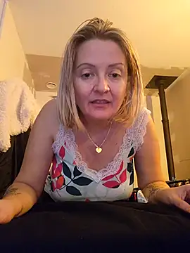 lady charlyne online show from 12/09/24, 11:04