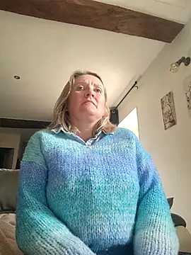 lady charlyne online show from 02/27/25, 11:52