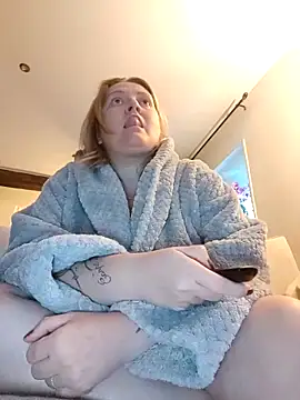 lady charlyne online show from 09/16/25, 06:09