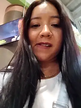 Snapshot of alexa_pariss chatting on 02/28/26, 08:21 alexa pariss online show from 02/28/26, 08:21