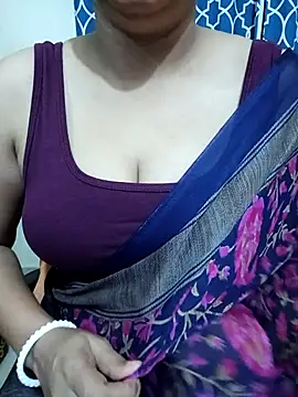 Priya Boudi online show from 09/25/25, 06:44