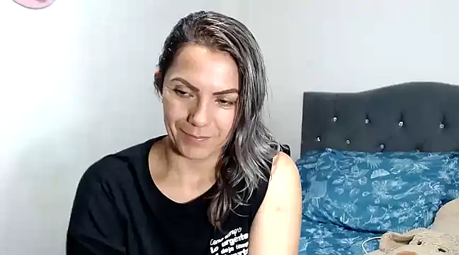 Chantal hott online show from 12/03/24, 01:52